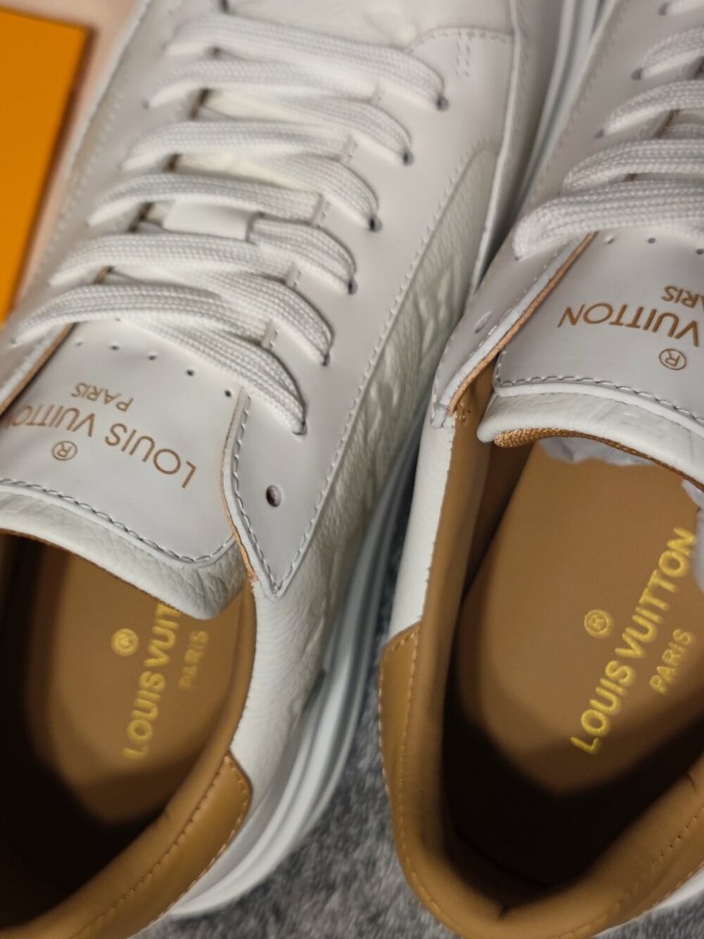 Louis Vuitton Beverly Hills Sneaker White Leather European EU Size 42 (US 8.5-9) - Picture 7 of 8
